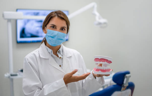 Best Emergency Root Canal Treatment in New Holstein, WI